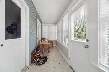 1213 Grand St, Oshkosh, WI 54901