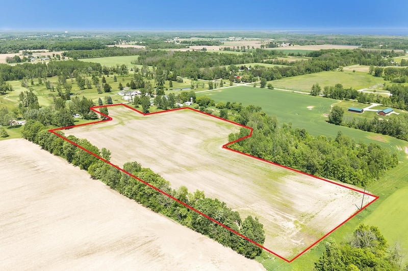 Logtown Rd #A, Oconto, WI 54153