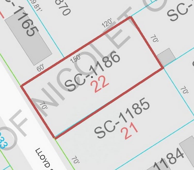 3900 Lloyd St, Green Bay, WI 54311-7301