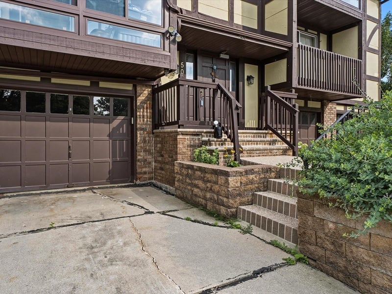 502 Front St #3, De Pere, WI 54115-2546