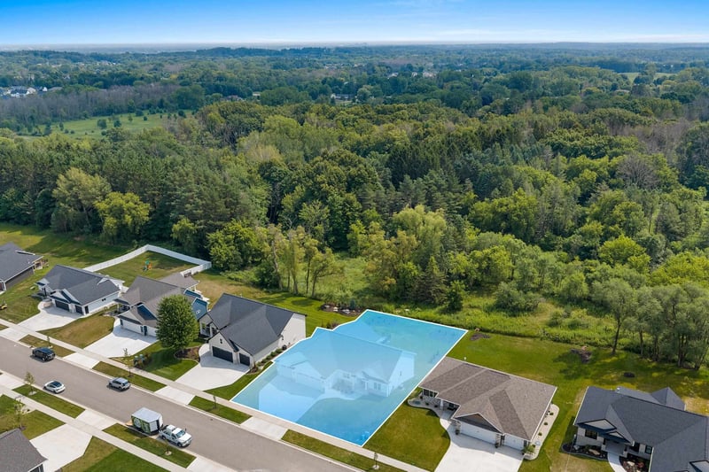 4049 Brussels Way, Howard, WI 54313