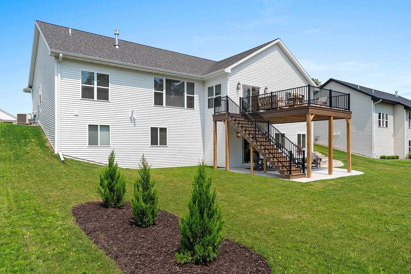 4049 Brussels Way, Howard, WI 54313