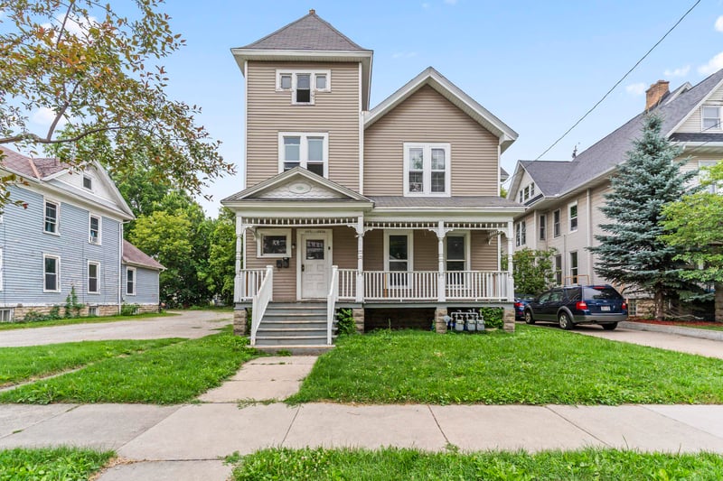 685 Franklin St, Oshkosh, WI 54901