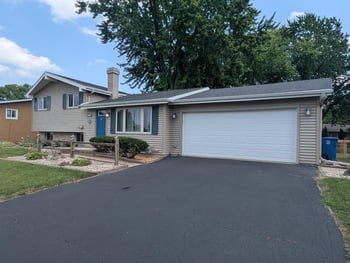 1640 S Westhaven Dr, Oshkosh, WI 54904-8333