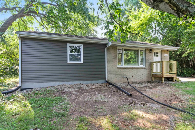 2680 Nicolet Dr, Green Bay, WI 54311