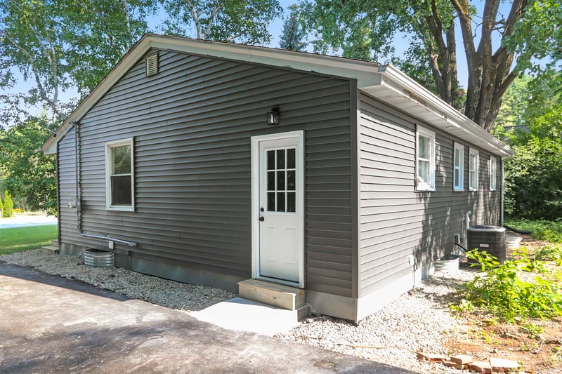 2680 Nicolet Dr, Green Bay, WI 54311