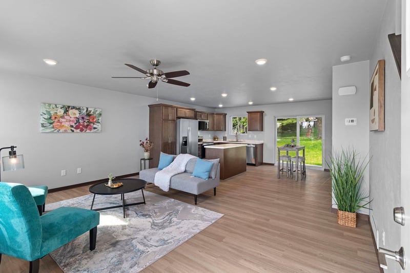 305 Evergreen Ln, Chilton, WI 53014