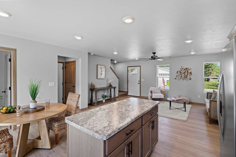 129 Evergreen Ln, Chilton, WI 53014