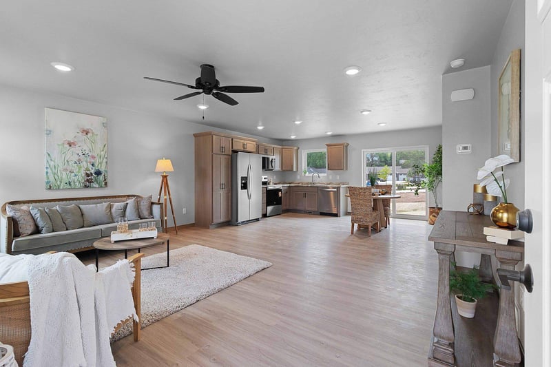 129 Evergreen Ln, Chilton, WI 53014