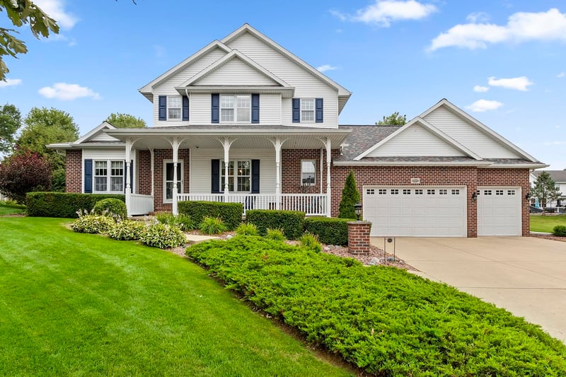 1225 Livingston St, Green Bay, WI 54311-5547