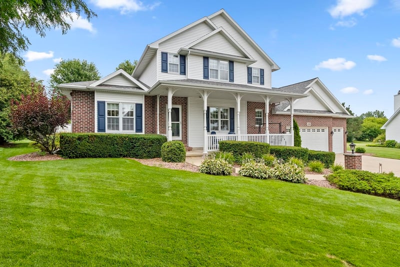 1225 Livingston St, Green Bay, WI 54311-5547