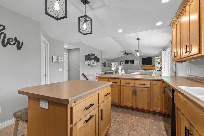 4807 N Fuji Dr, Appleton, WI 54913