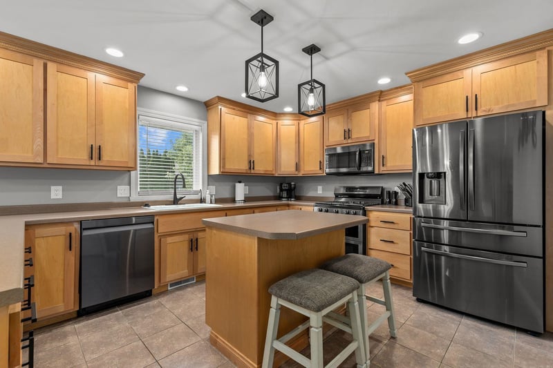 4807 N Fuji Dr, Appleton, WI 54913