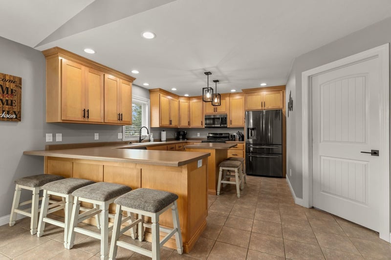 4807 N Fuji Dr, Appleton, WI 54913