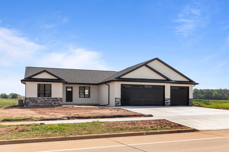 1232 Kensington Dr, Appleton, WI 54915