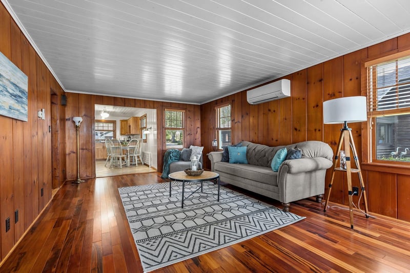 1823 Brighton Beach Rd, Menasha, WI 54952