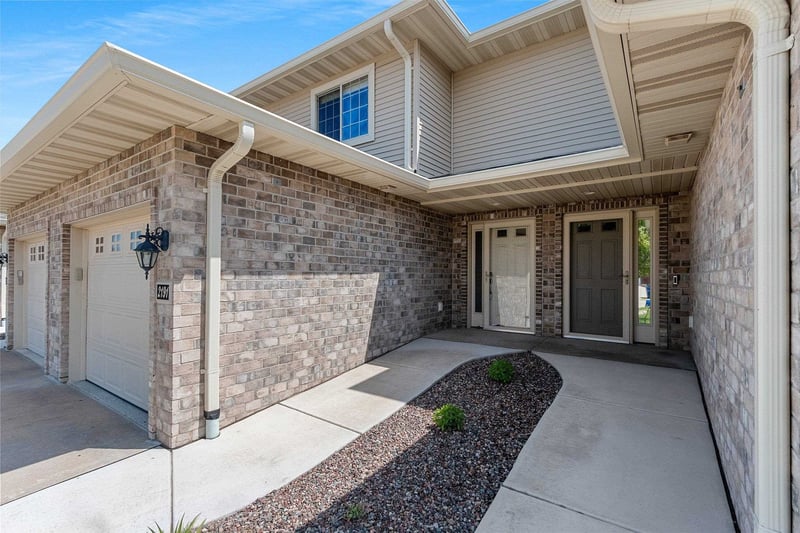 2191 Trailside Ln, De Pere, WI 54115-7131