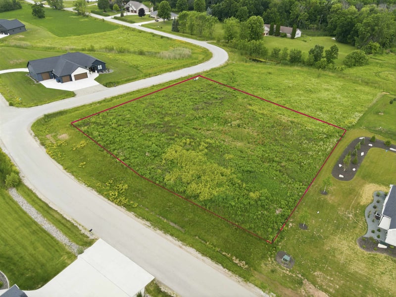 Cotton Tail Ln #23, Kaukauna, WI 54130