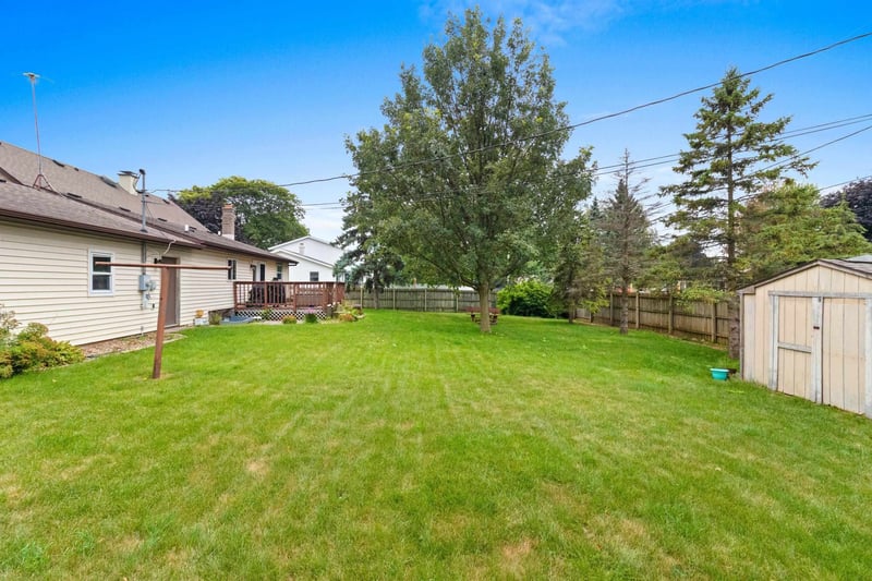 1412 Linda Ave, Menasha, WI 54952