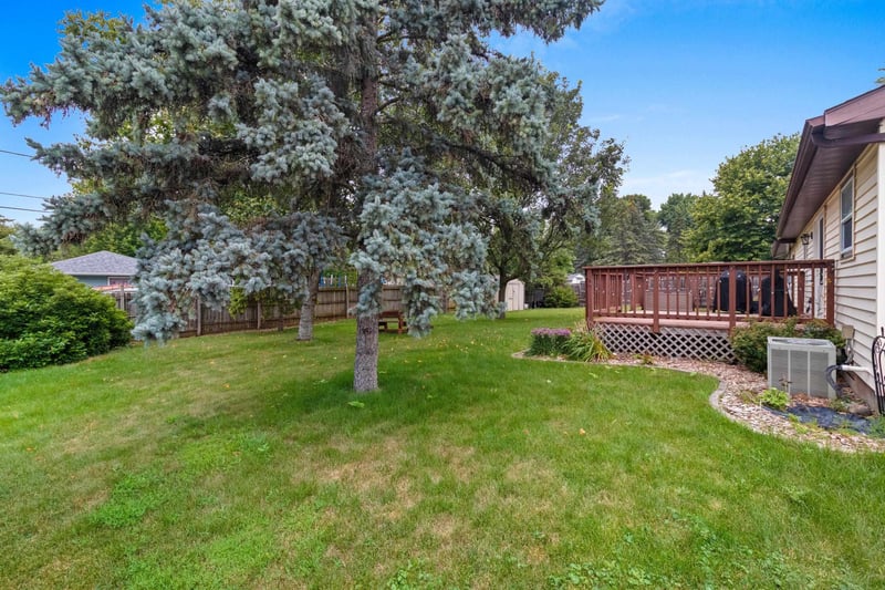 1412 Linda Ave, Menasha, WI 54952