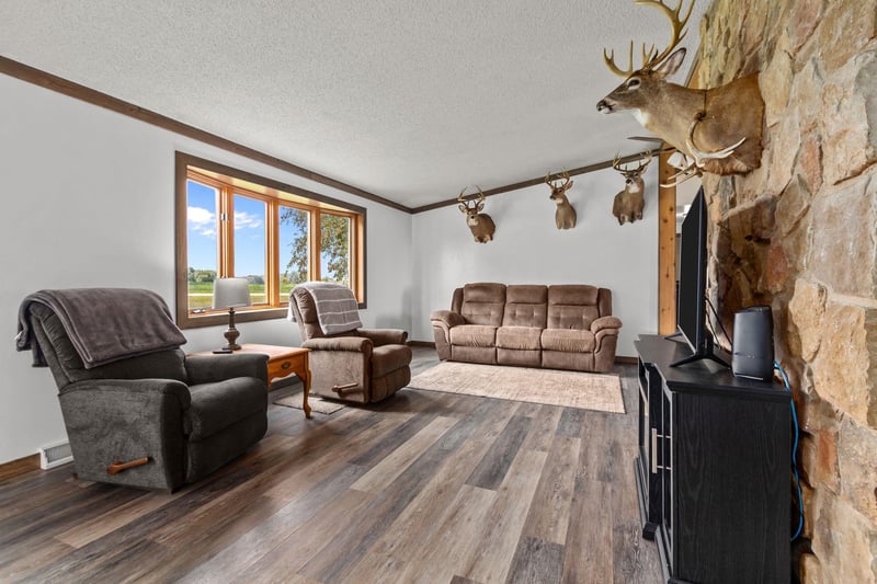 N3964 Hample Rd, Black Creek, WI 54106