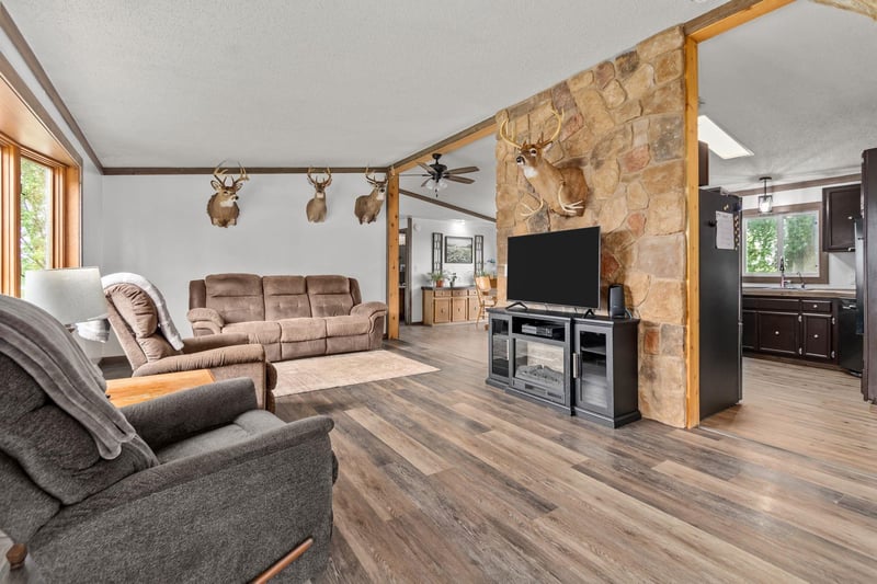 N3964 Hample Rd, Black Creek, WI 54106