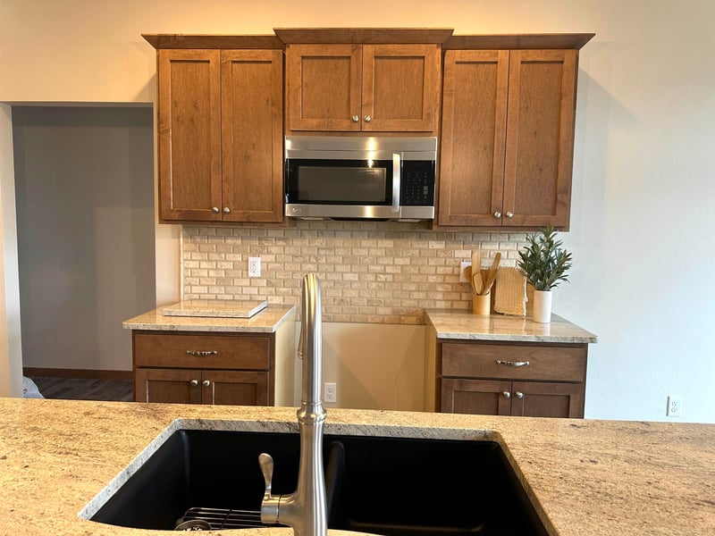 8314 Marlo Ave, Neenah, WI 54956