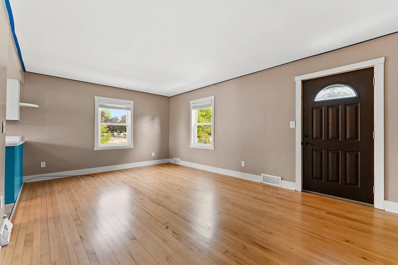 1012 Center St, Kewaunee, WI 54216-1304