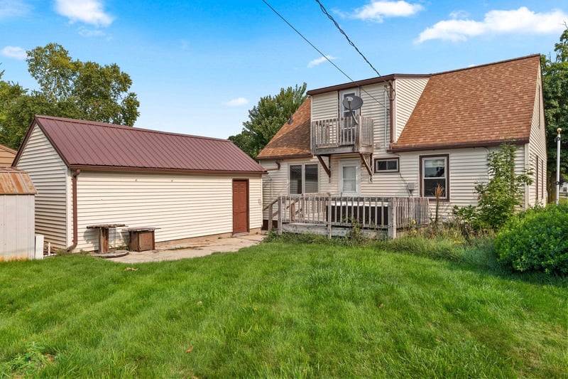 1012 Center St, Kewaunee, WI 54216-1304
