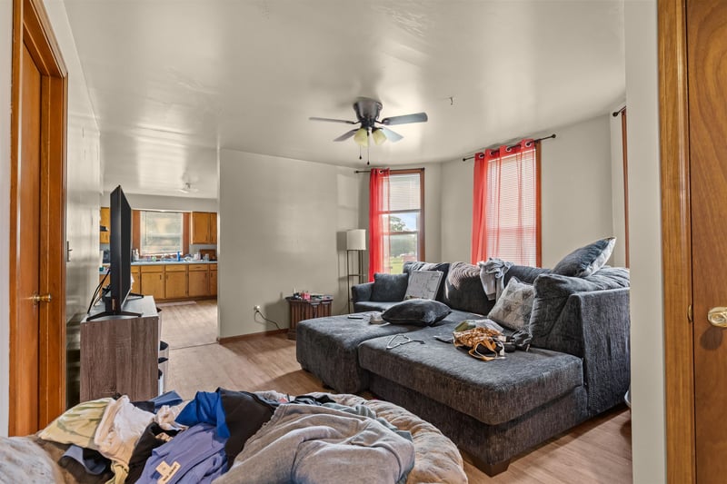 622 Grand St, Oshkosh, WI 54901-2813