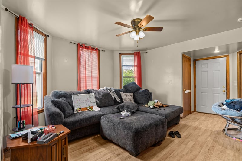 622 Grand St, Oshkosh, WI 54901-2813