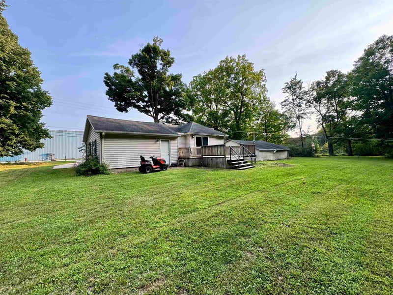 429 Washington St, Gillett, WI 54124
