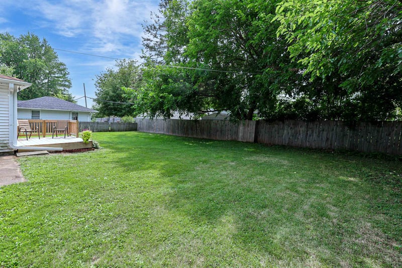 1713 Walnut St, Oshkosh, WI 54901-2849