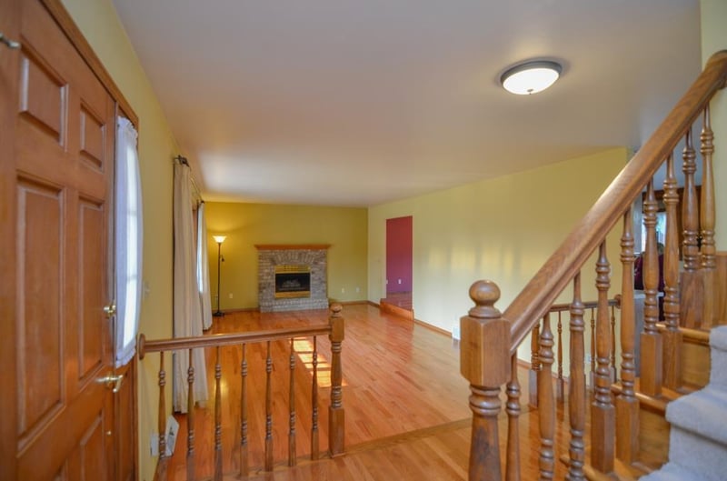 2360 La Rue Ln, Green Bay, WI 54313-5797
