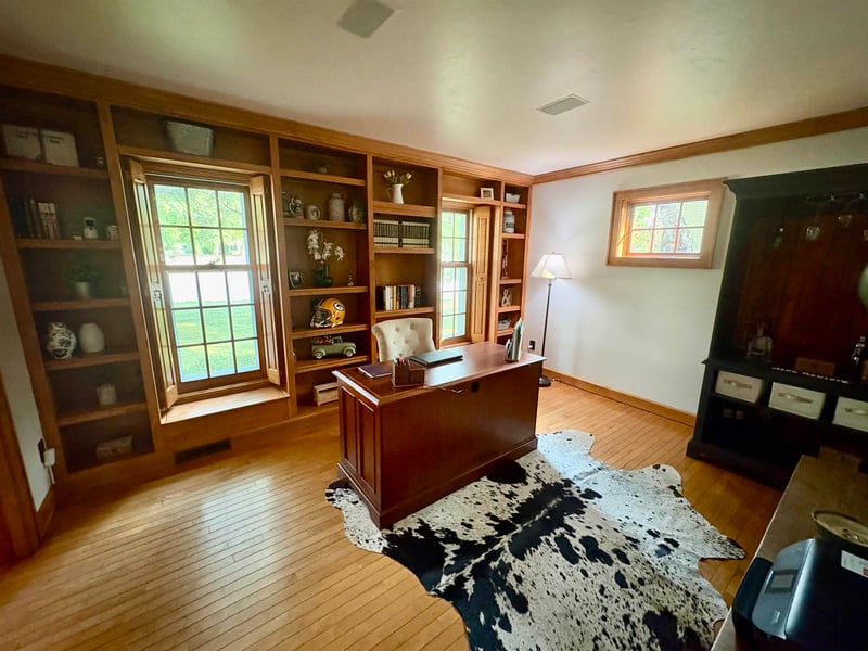 478 Skyline Blvd, Green Bay, WI 54302