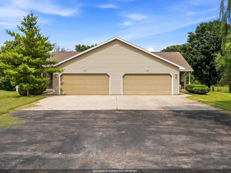 W442 Cindy Ann Ln, Kaukauna, WI 54130
