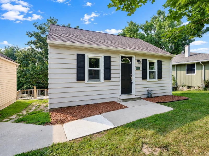 458 Bader St, Green Bay, WI 54302