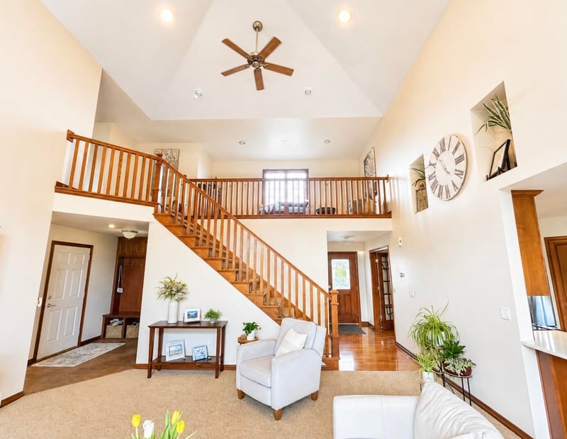 2066 Dollar Rd, De Pere, WI 54115