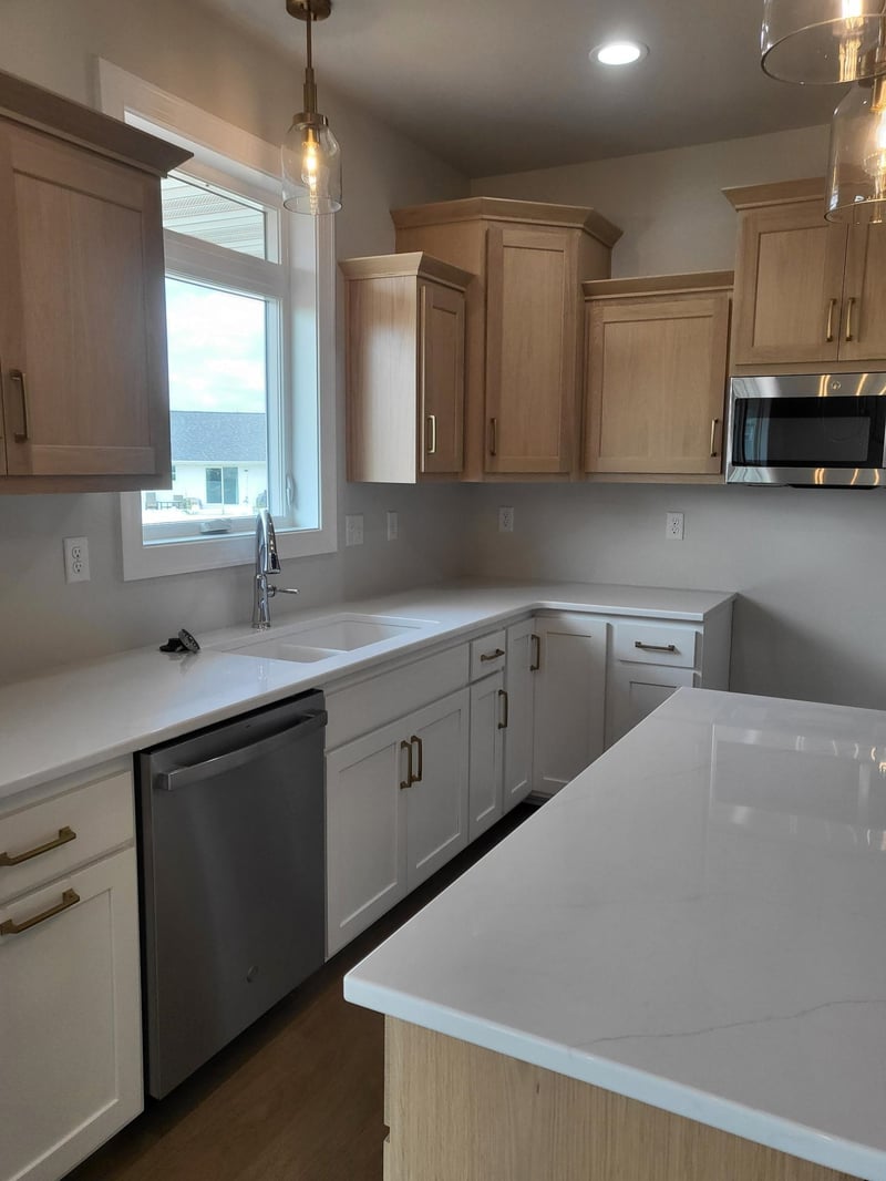 2520 Kilrush Rd, De Pere, WI 54115