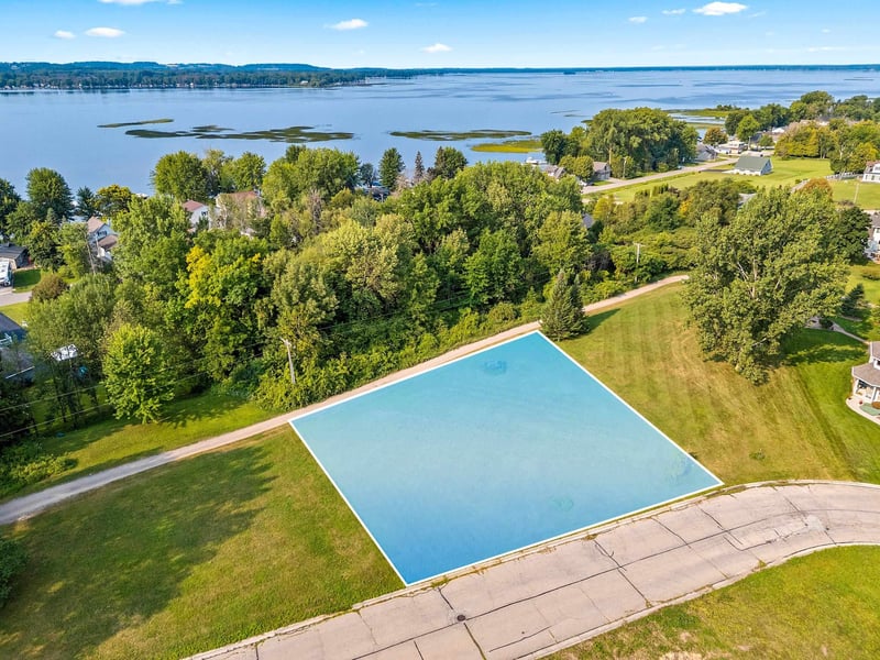 Golden Sands Ave #34, Cecil, WI 54111
