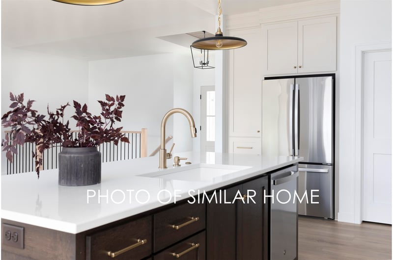 1609 Torchwood Trl, De Pere, WI 54115