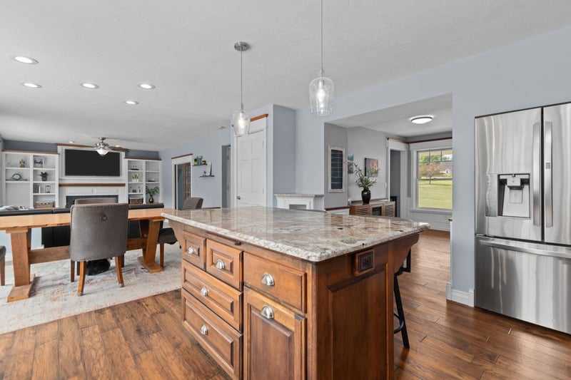 W685 River View Ct, Kaukauna, WI 54130-9667