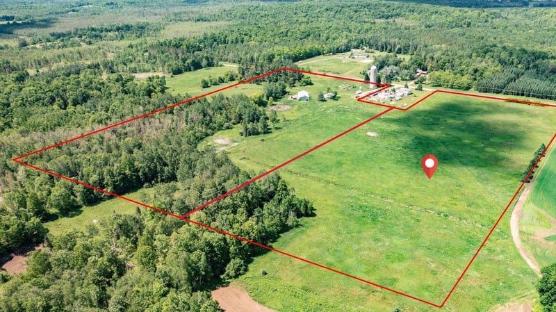 Hillview Rd, Antigo, WI 54409
