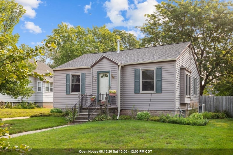 1624 Mt Vernon St, Oshkosh, WI 54901-3027