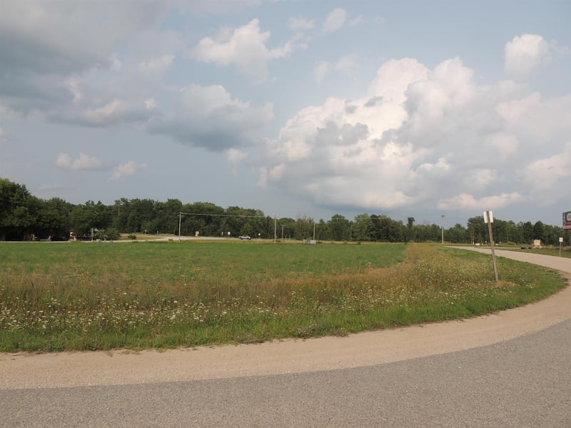 D B Frontage Rd, Lena, WI 54139