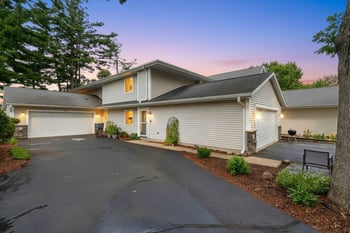1135 S Main St #11, Shawano, WI 54166