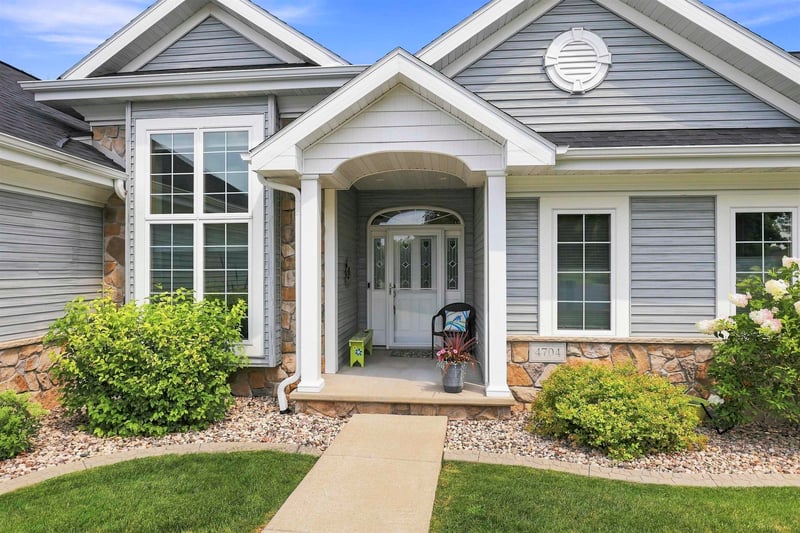 4704 Timber Row, Appleton, WI 54913