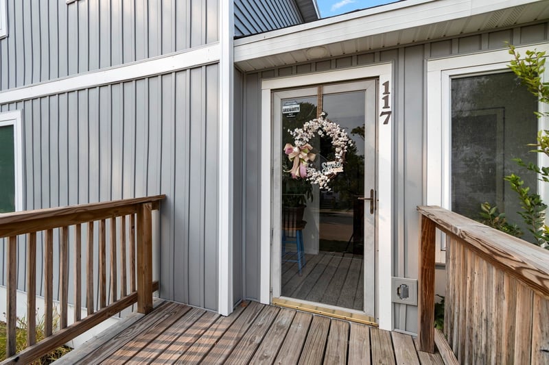 117 Adams St, Oconto, WI 54153-1624