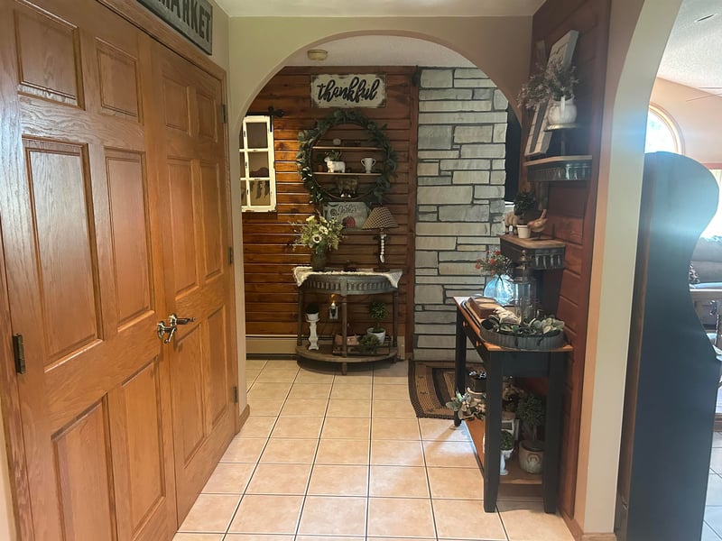 1266 Clairville Rd, Oshkosh, WI 54904-0000