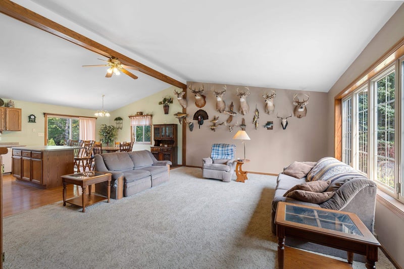 5808 Lade Beach Rd, Little Suamico, WI 54141